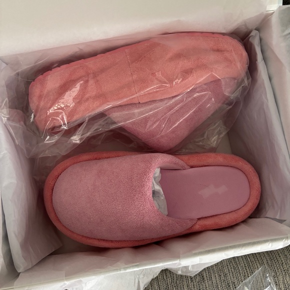 Skylrk Mules - Picture 3 of 4